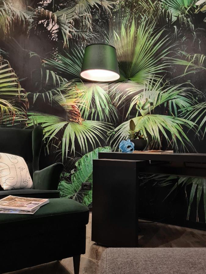 Serendipity Apartments - Montenapoleone Milan Luaran gambar