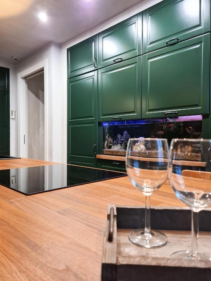 Serendipity Apartments - Montenapoleone Milan Luaran gambar